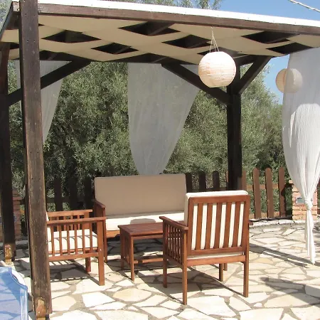 Ithaki Holidays Apartment Frinion