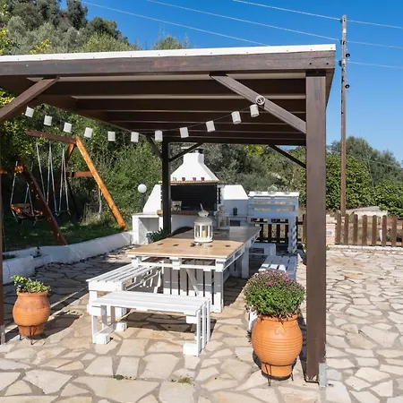Ithaki Holidays Apartament Frínion