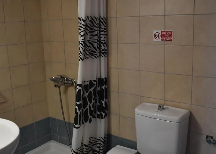 Ithaki Holidays * Frínion