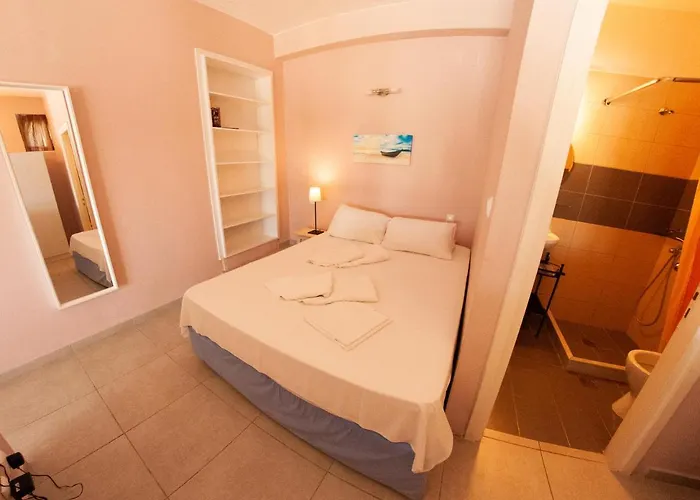 Ithaki Holidays Apartament Frínion